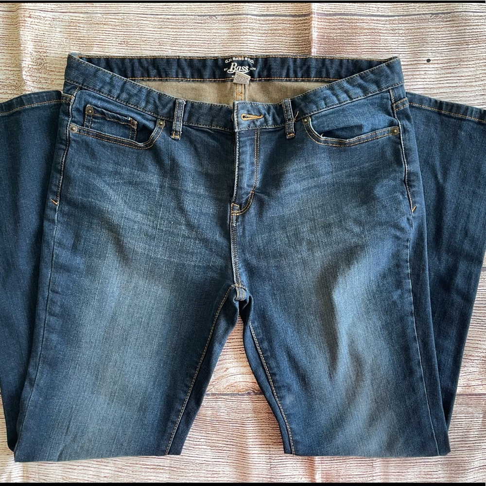 G. H. Bass & Co jeans